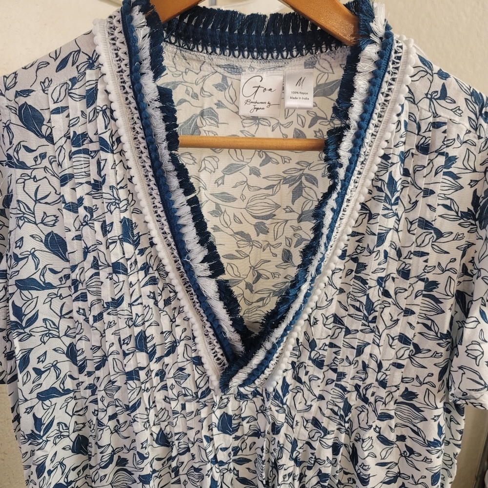 EUC Goa By Japna Blue and White Ruffled Smocked Top - Picture 6 of 6